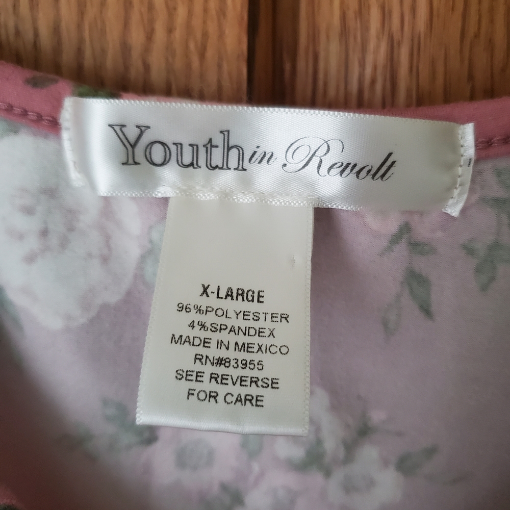 Floral Ruched Pink Kids Top - Picture 3 of 3